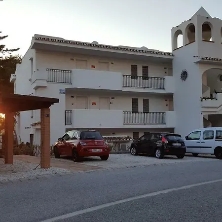 Casa Robert Y Nergiz * Sitio de Calahonda